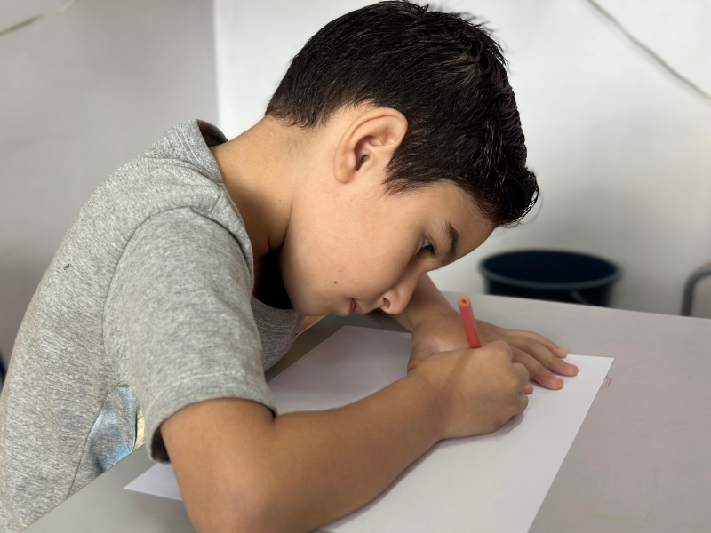 estudante aluno prova criança escola