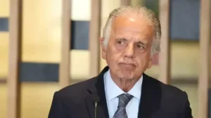 mucio-teixeira