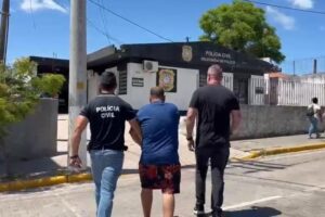 POLÍCIA