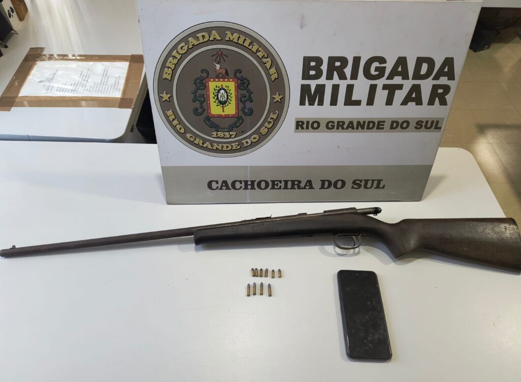 img-20250422-wa02205230283857201664730-1024x751 Homem é preso por posse ilegal de arma de fogo em Cachoeira do Sul