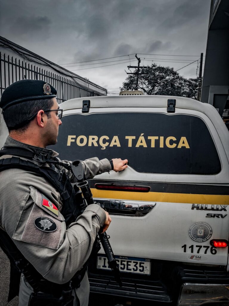 img-20250626-wa04424504415935509979346-768x1024 Brigada Militar cumpre mandado de prisão no Centro de Santa Maria